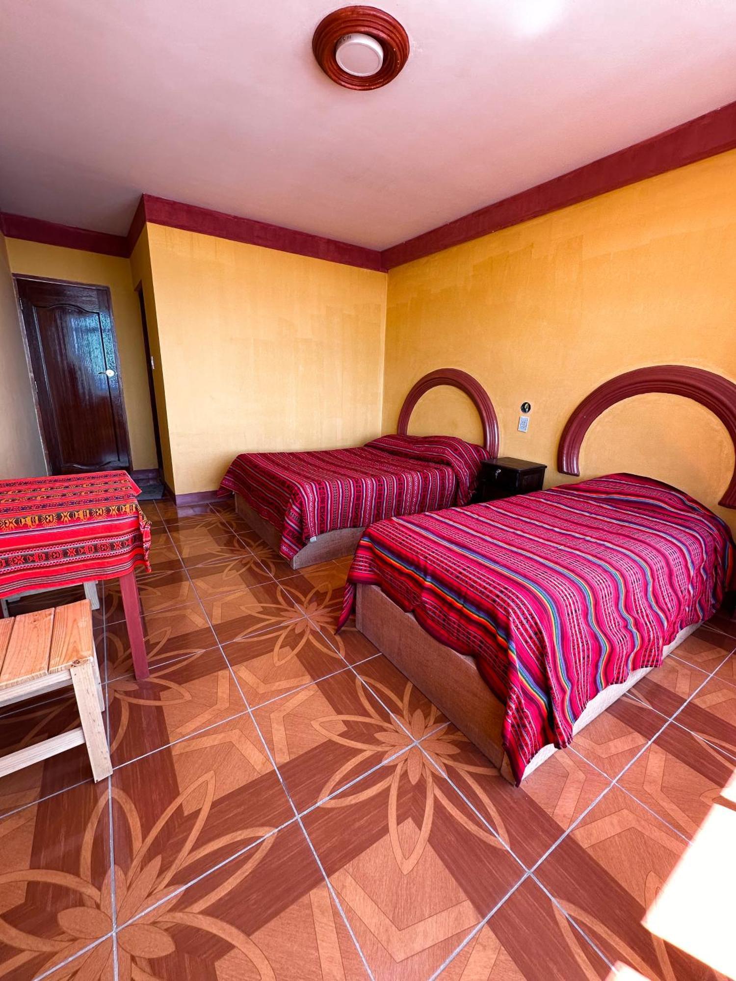 Hostal Sol Y Lago Copacabana  Buitenkant foto